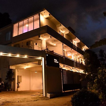 White Camelot Hotel Kandy Luaran gambar