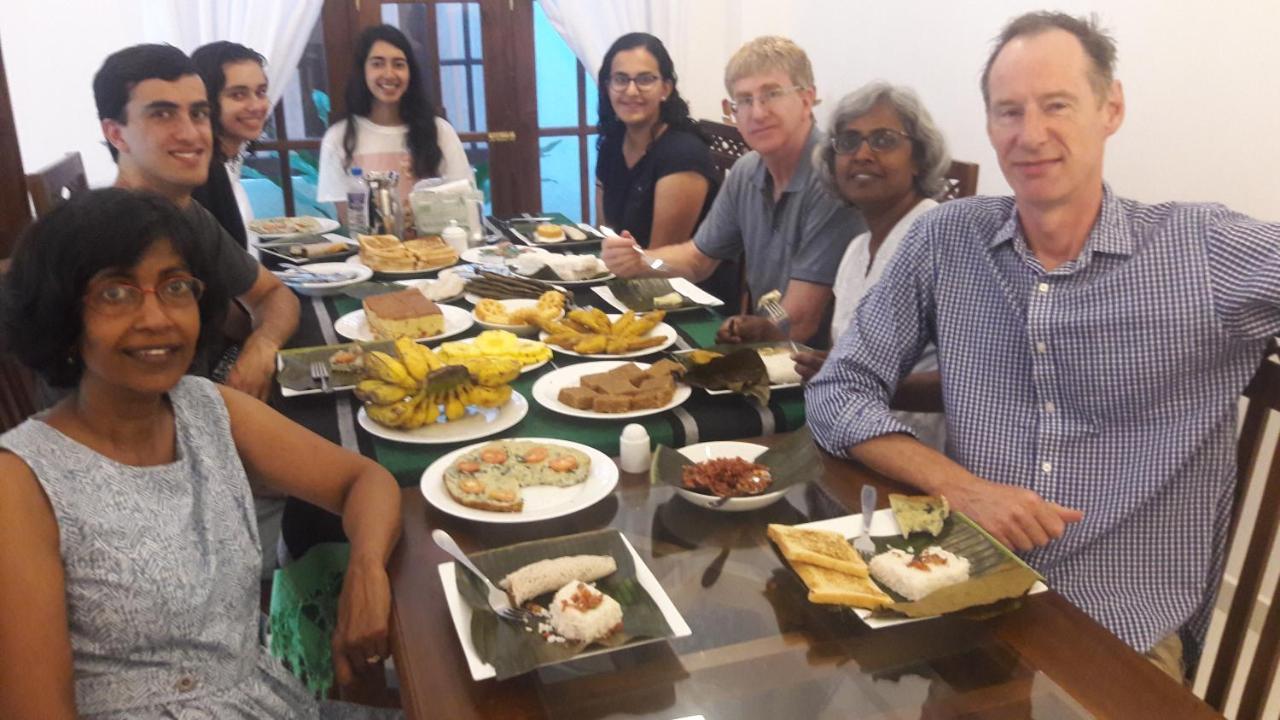 White Camelot Hotel Kandy Luaran gambar