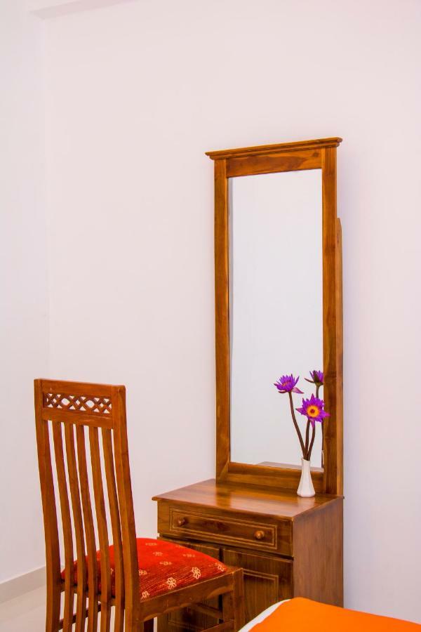 White Camelot Hotel Kandy Luaran gambar