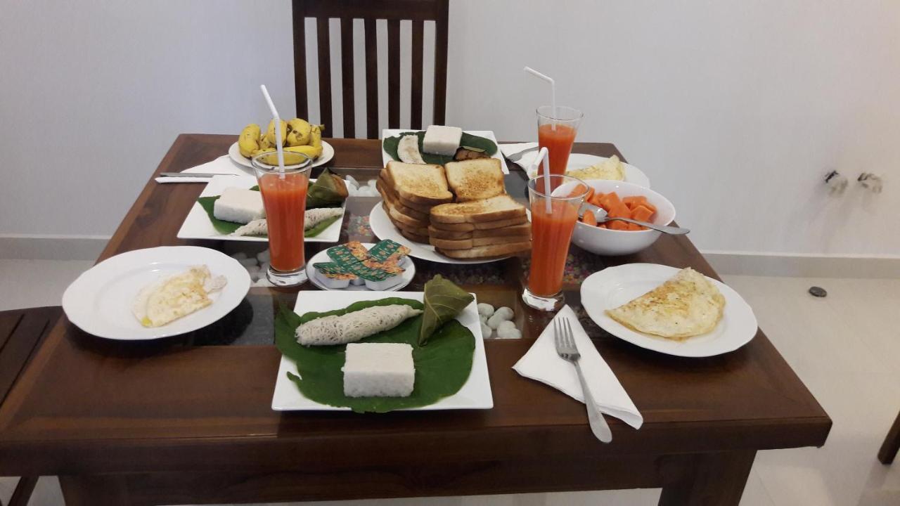 White Camelot Hotel Kandy Luaran gambar